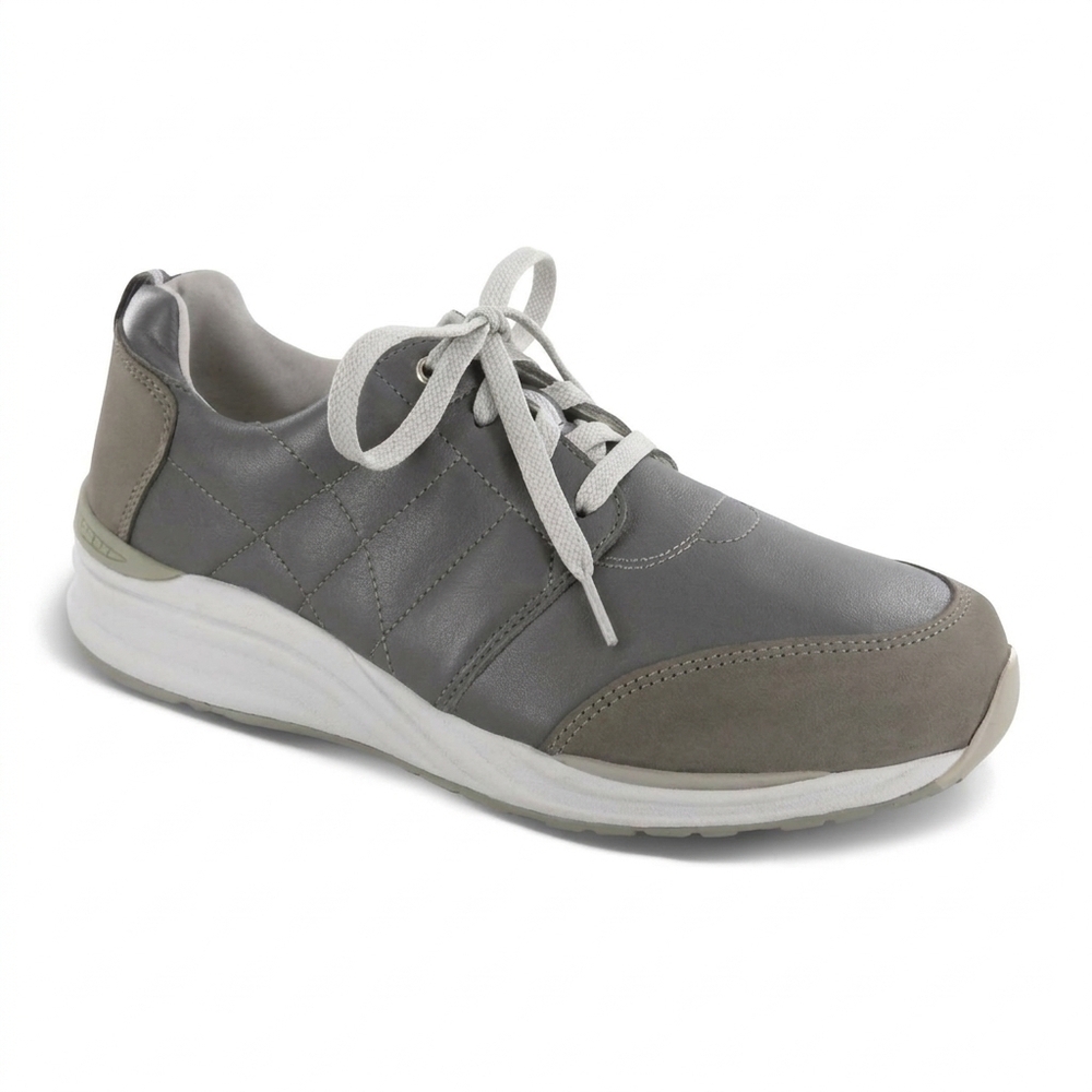 NEW SAS men's venture shoe in gray